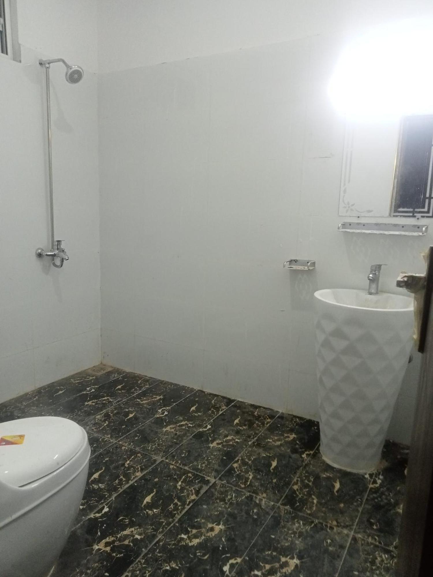 Ryazm Guest House 拉瓦尔品第 外观 照片