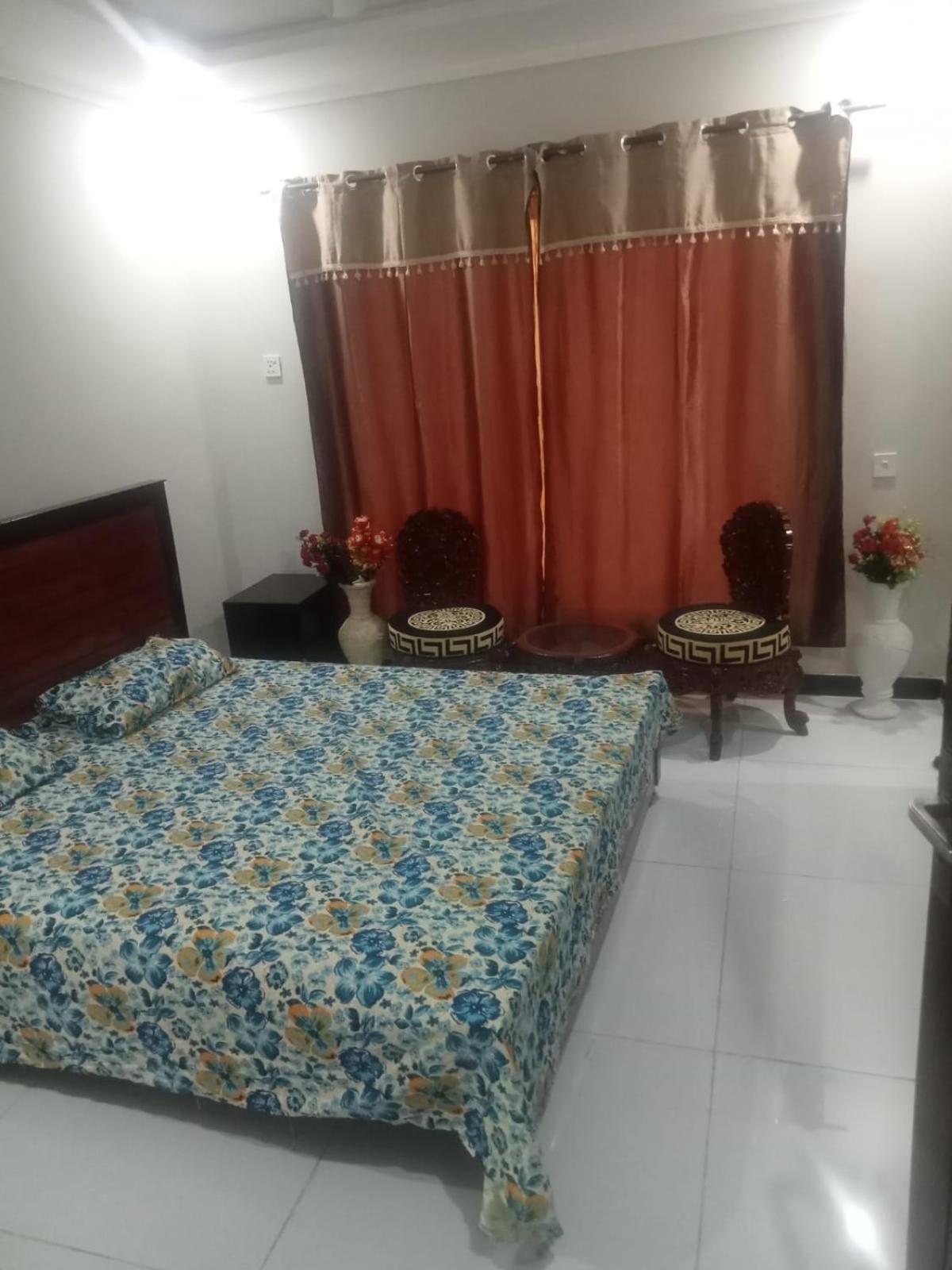 Ryazm Guest House 拉瓦尔品第 外观 照片
